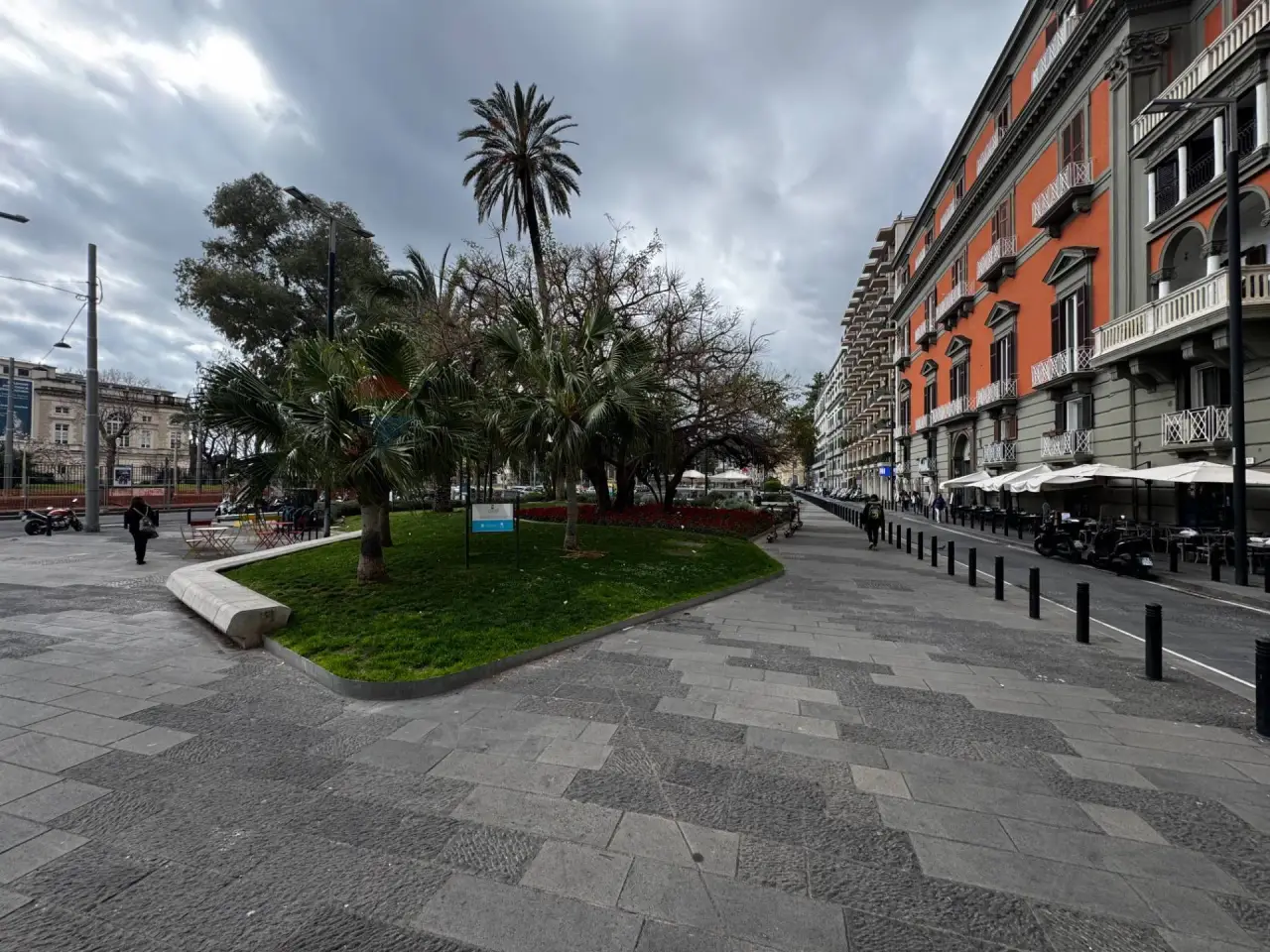 Negozio in Via Bausan 52, Napoli, {3} - Foto 1