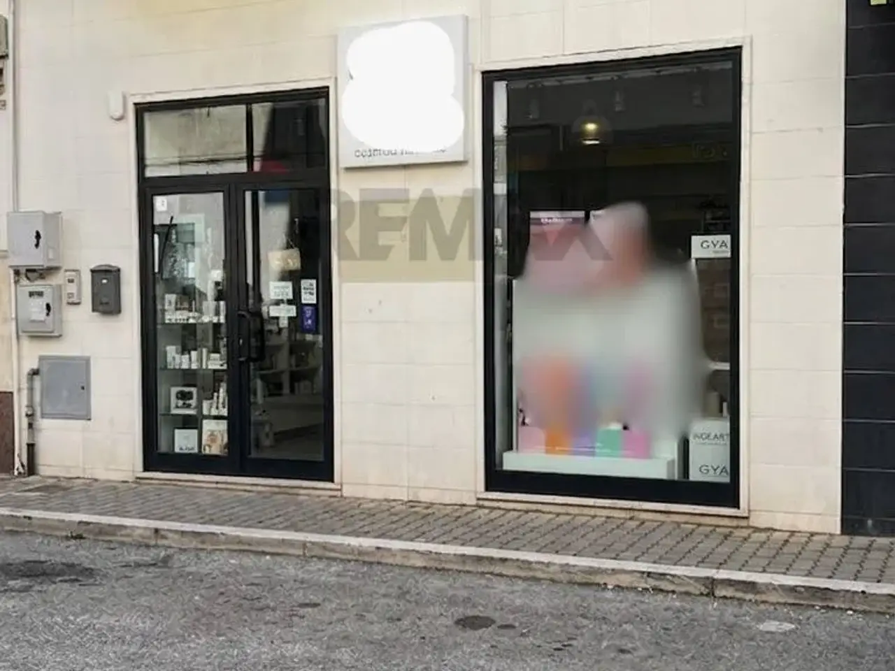 Negozio in Via Francesco De Sanctis 12, Pescara, {3} - Foto 2