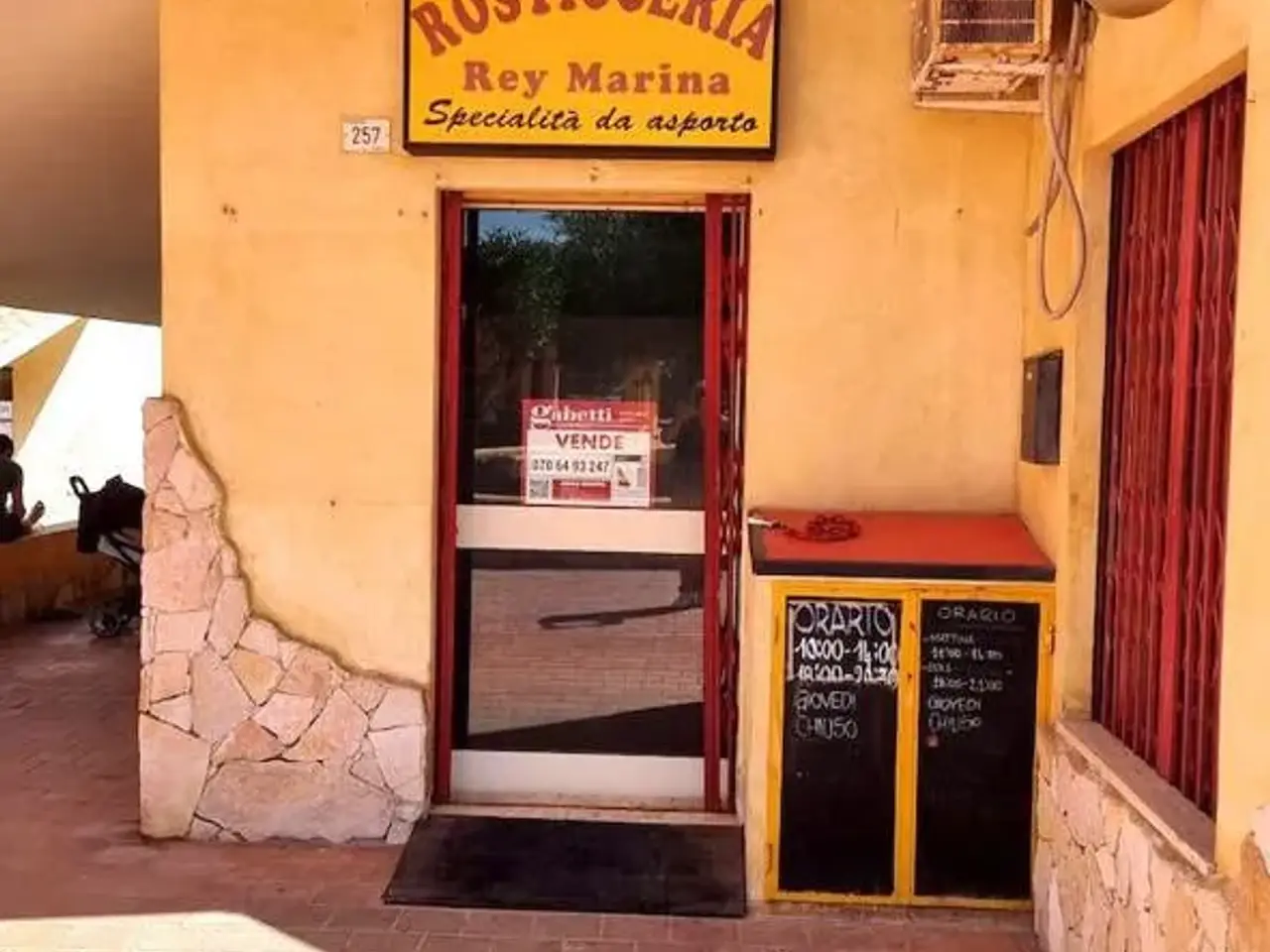 Negozio in Piazzetta Rei Marina, Muravera, {3} - Foto 1