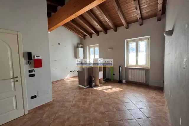 3-room flat in Via Siboni, Bedizzole - Photo 1