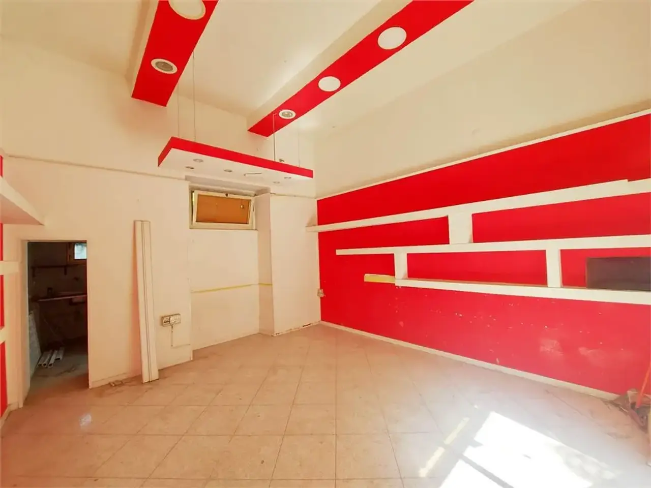 Negozio in Via Amendola 64, Afragola, {3} - Foto 1