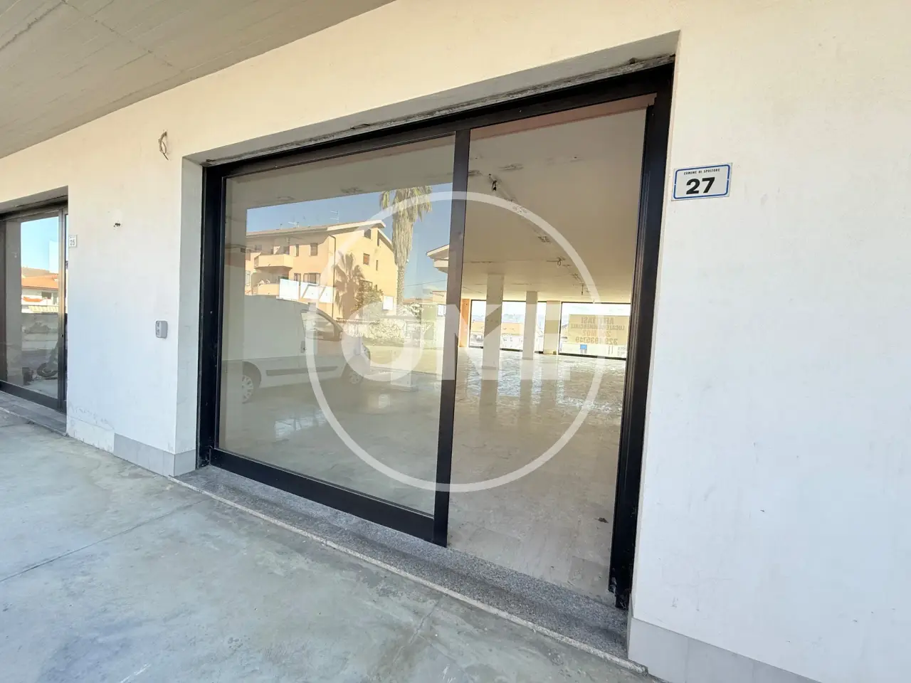 Negozio in Via Mare Adriatico, 25 25, Spoltore, {3} - Foto 2