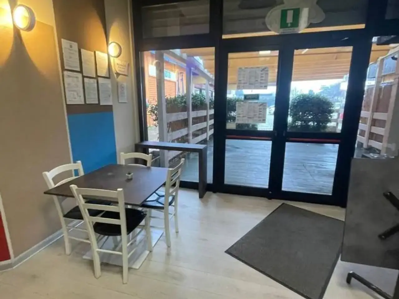 Negozio in , Costabissara, {3} - Foto 1