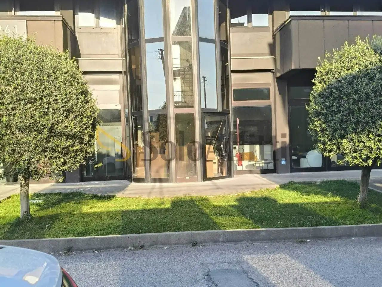 Negozio in Via G. Giolitti 3, Anguillara Sabazia, {3} - Foto 2