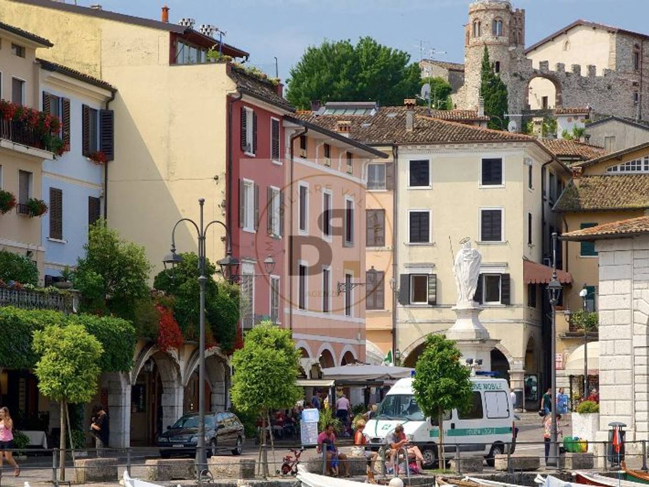 immagine annuncio 1 di 8