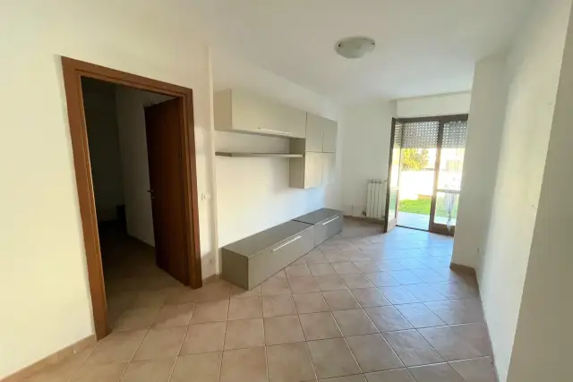 2-room flat in {3}, - Photo 1