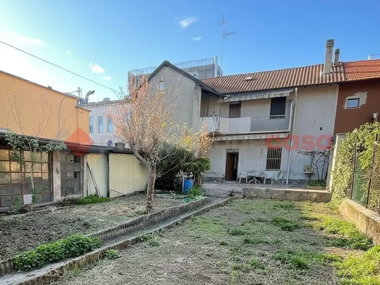 Palazzina commerciale in Via Alessandria Snc, Legnano, {3} - Foto 2