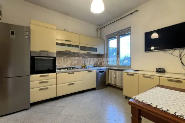 3-room flat, Brugherio - Photo 1