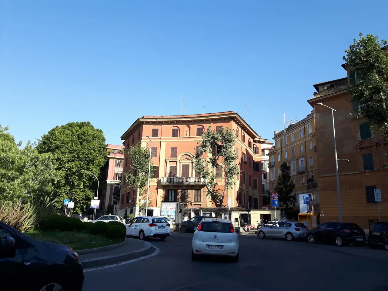 Magazzino in Piazza Santiago del Cile 1, Roma, {3} - Foto 2