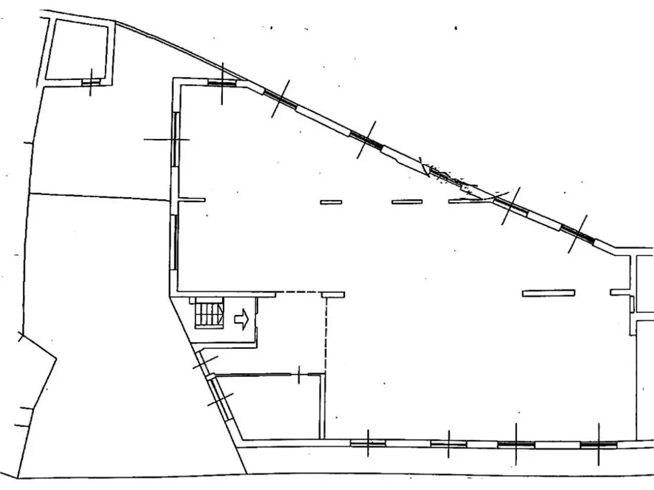 Capannone in Corso Monte Ortigara 46, Lecco, {3} - Planimetria 1