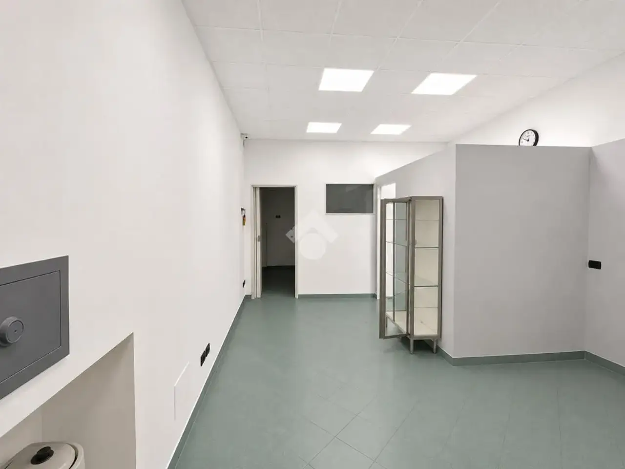 Laboratorio in Corso Bergamo 48, Lecco, {3} - Foto 1