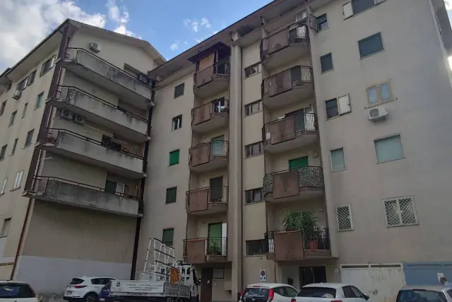 Trilocale in Via Costantino Mortati 33, Castiglione Cosentino - Foto 1