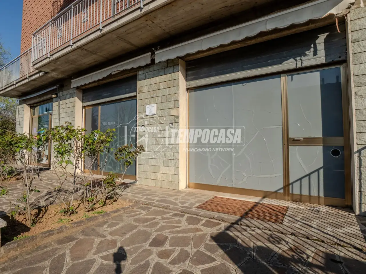 Ufficio in Via Giuseppe Ungaretti 211, Vignola, {3} - Foto 2
