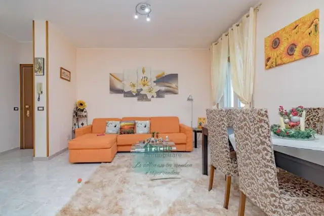 4-room flat in Via Livio Dordi 14, 27010 , Torrevecchia Pia - Photo 1