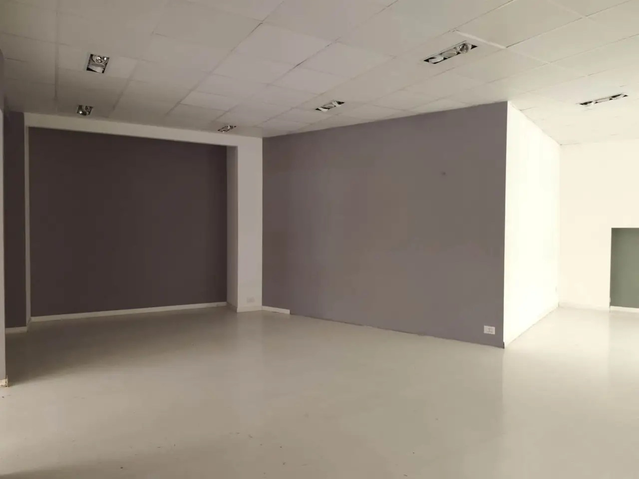 Negozio in , Terni, {3} - Foto 1