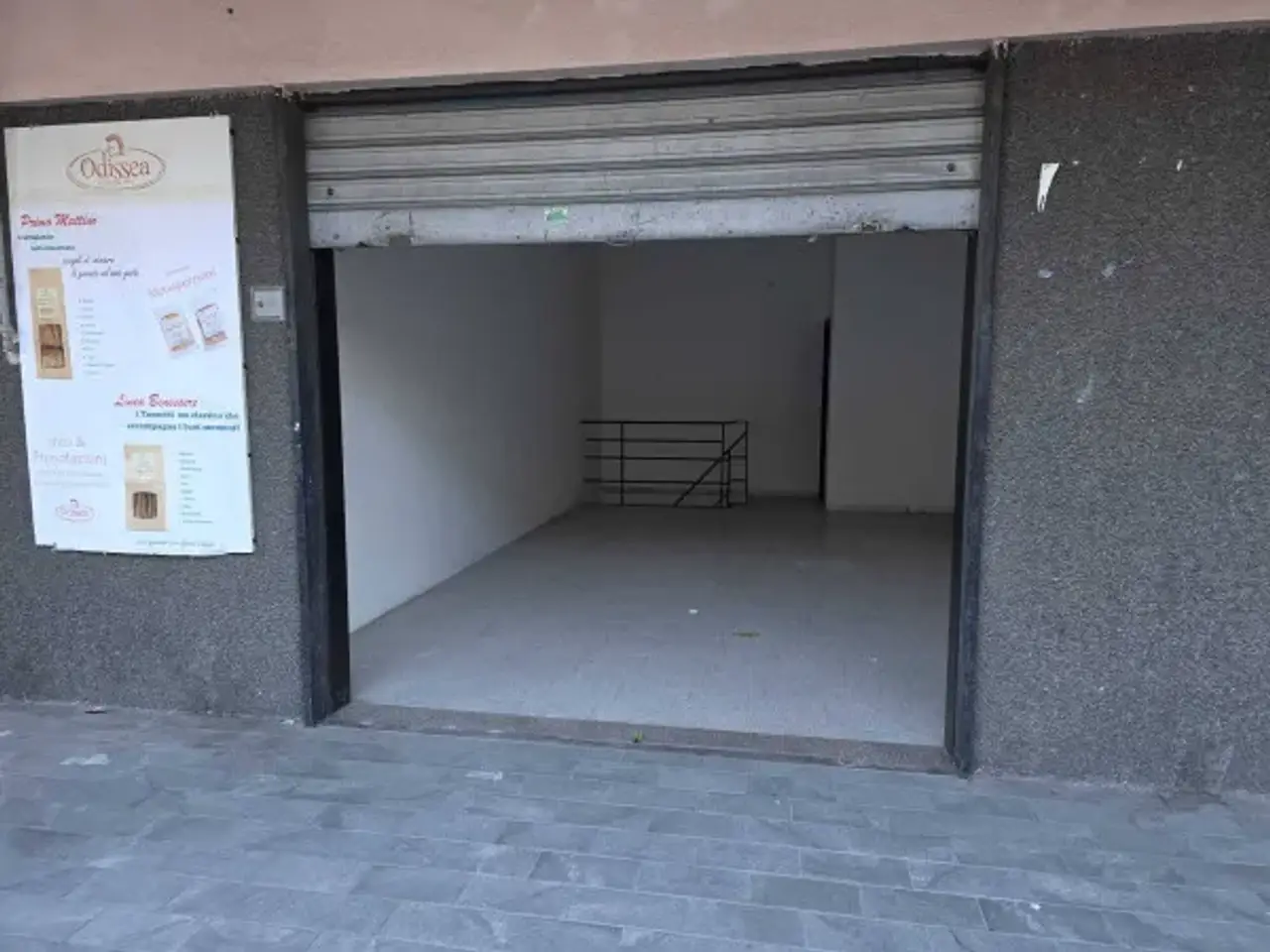Negozio in Via Donato Ammaturo 31, Pagani, {3} - Foto 2