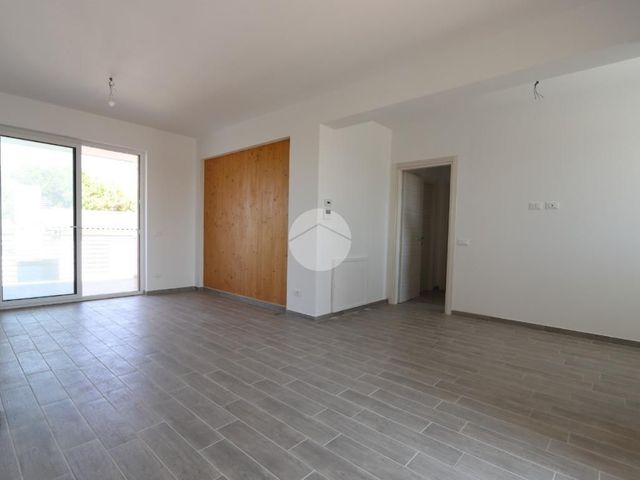 4-room flat in Contrada Parignano 62, Nereto - Photo 1