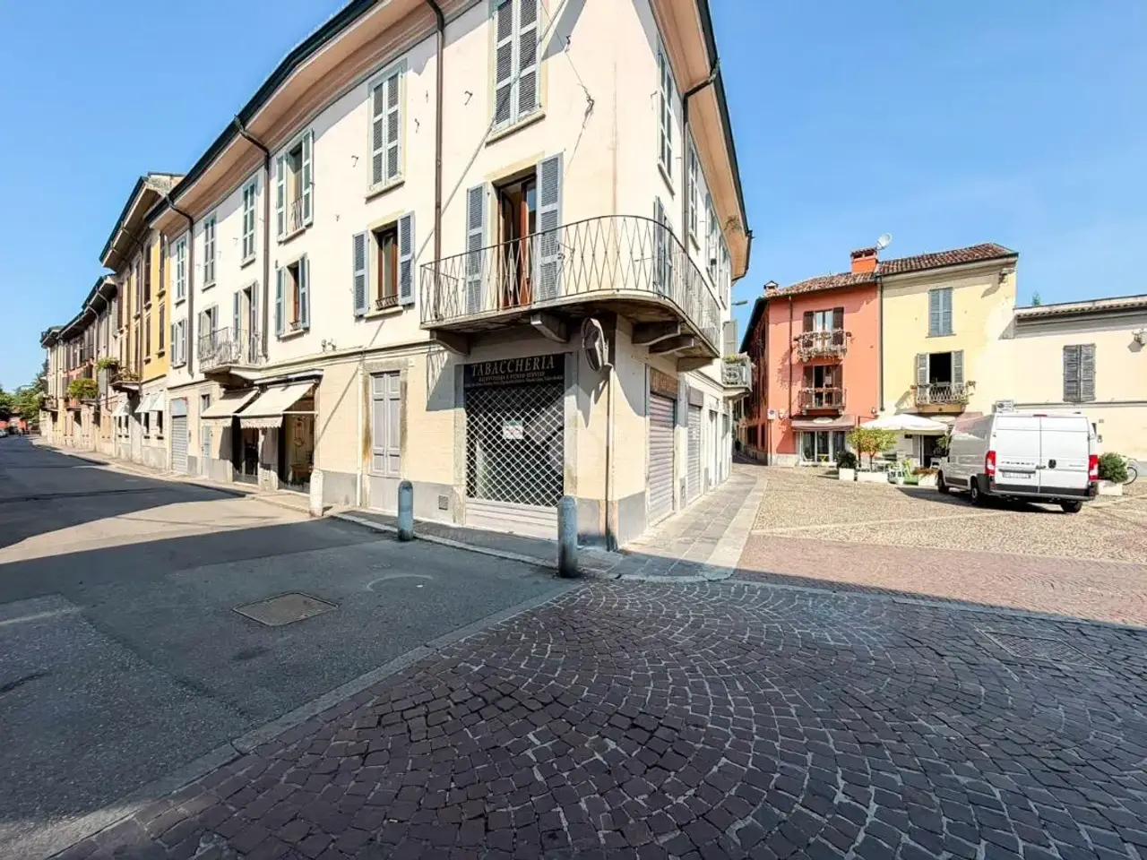 Negozio in Via Giuseppe Garibaldi 46, Lodi, {3} - Foto 2