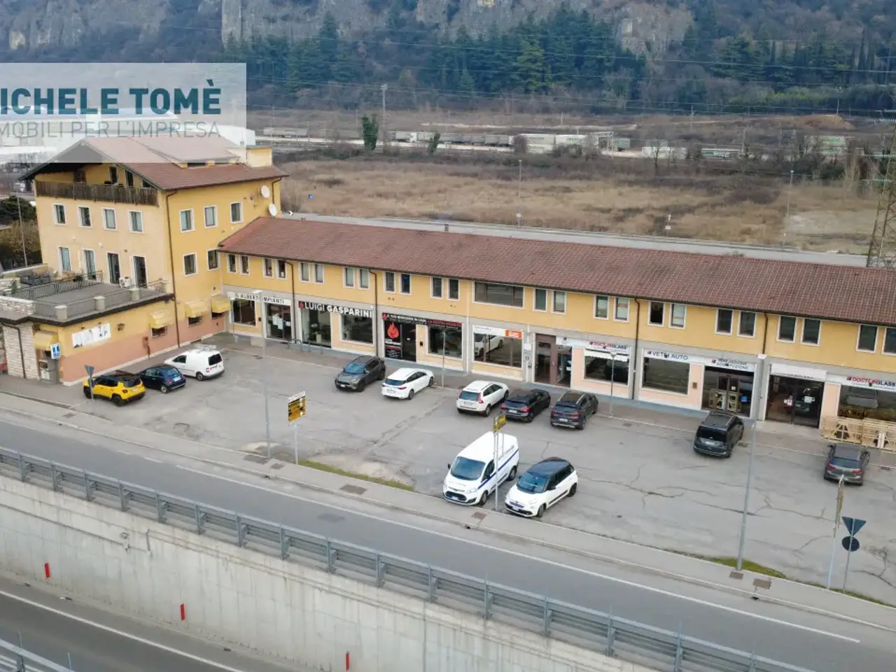 Ufficio in Via Passo Napoleone, Sant'Ambrogio Di Valpolicella, {3} - Foto 1