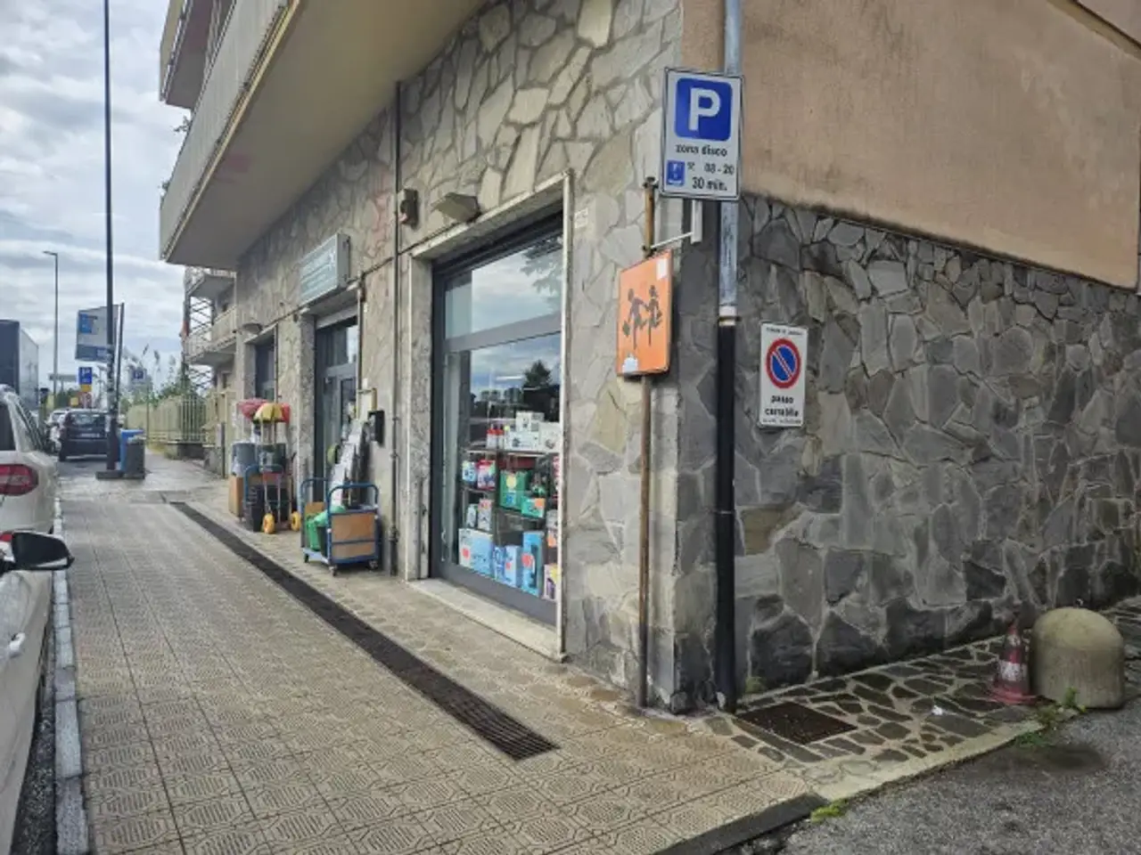 Negozio in Via Fieschi 101, Lavagna, {3} - Foto 2
