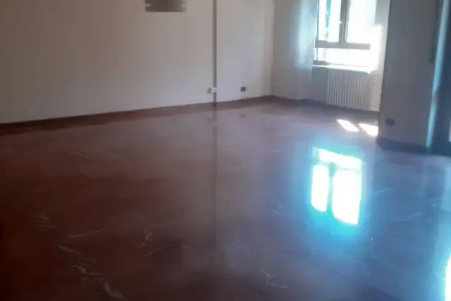 Vierzimmerwohnung in Corso Crimea, Alessandria - Foto 1