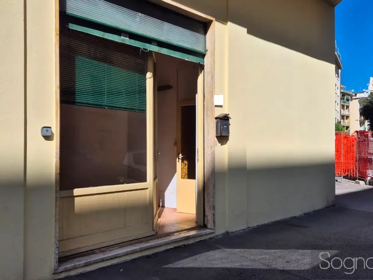 Negozio in Viale Duse, Firenze, {3} - Foto 1