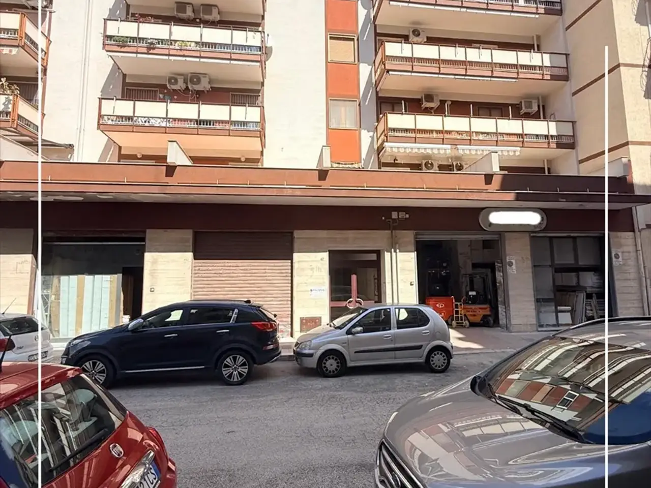Deposito in Via Elio 45, Taranto, {3} - Foto 1
