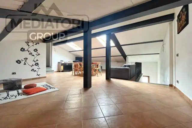 4-room flat in Viale della Rimembranza 22, Ponsacco - Photo 1