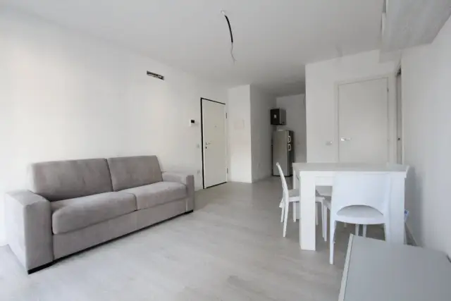 3-room flat in Viale Giorgio Gusmini, Clusone - Photo 1