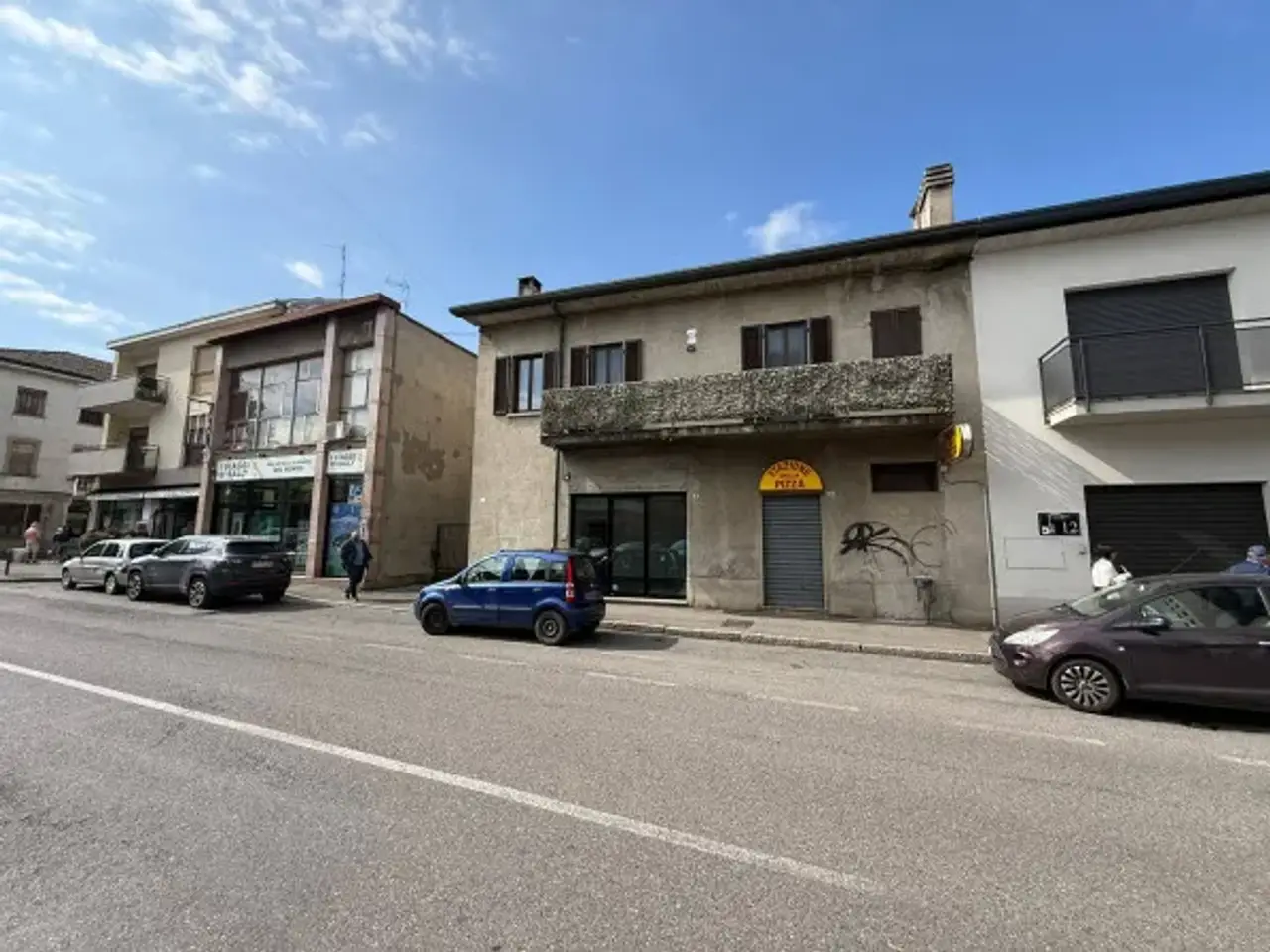 Negozio in Via Isonzo 16, Mariano Comense, {3} - Foto 1