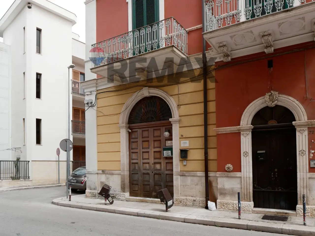 Negozio in Via Lanza 74, Triggiano, {3} - Foto 1