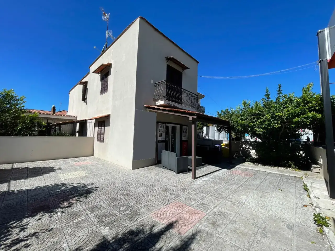 Arredamento in Via Campana 352, Quarto, {3} - Foto 1