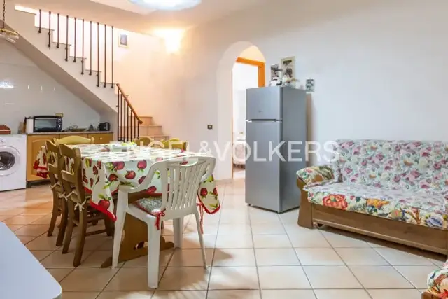 4-room flat in Via Umberto I, Piansano - Photo 1