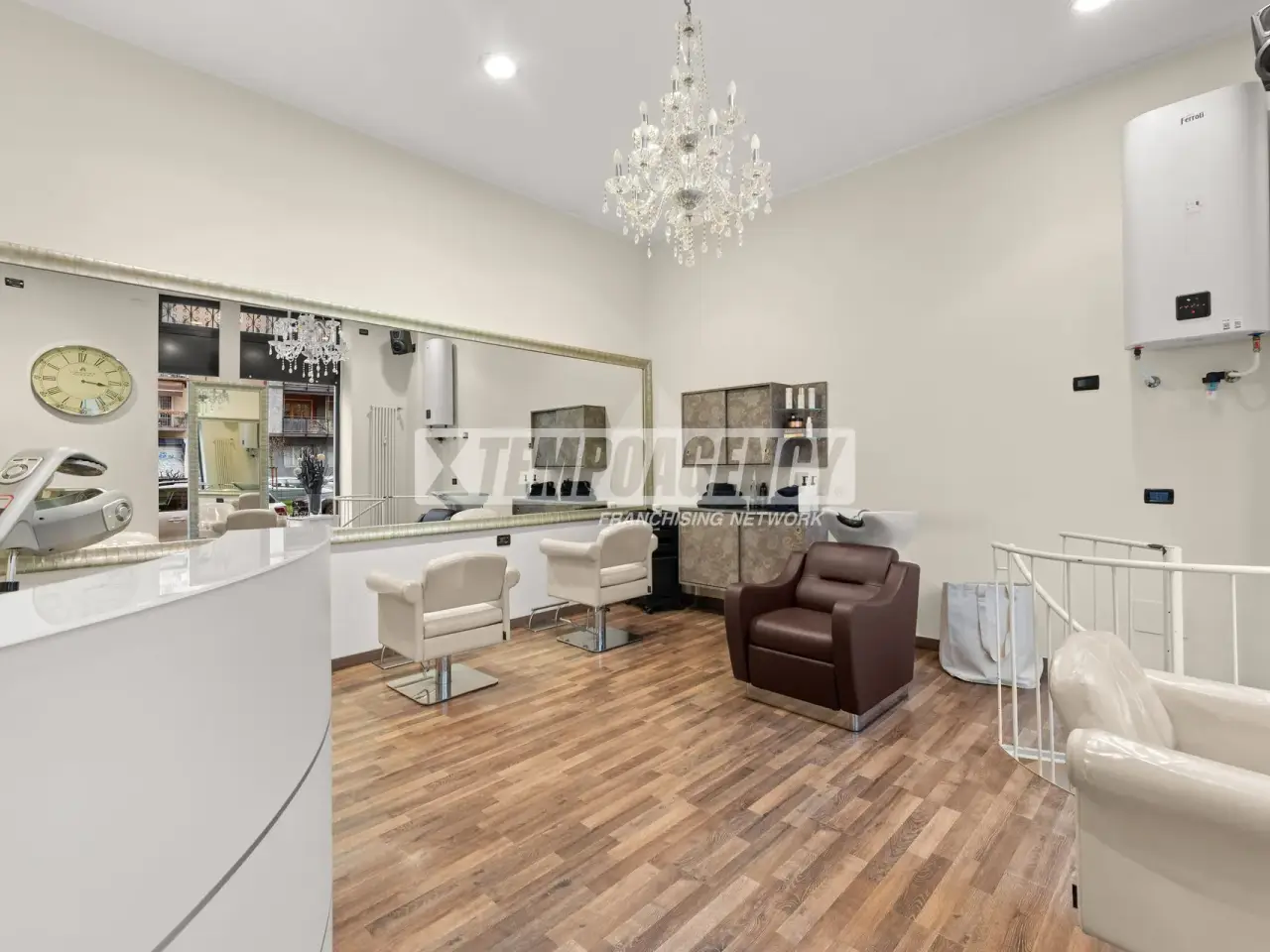 Negozio in Via Carlo Goldoni 77, Milano, {3} - Foto 2