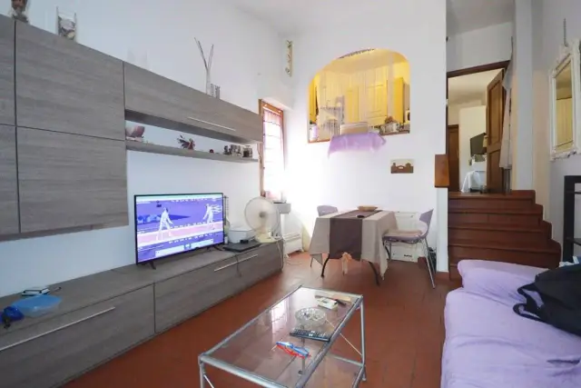 3-room flat in Via Giuseppe Mazzini 8, Pontassieve - Photo 1