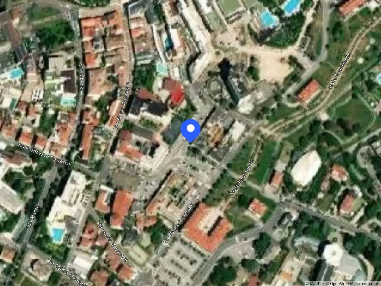 Negozio in Via a. Volta 33 33, Abano Terme, {3} - Foto 2