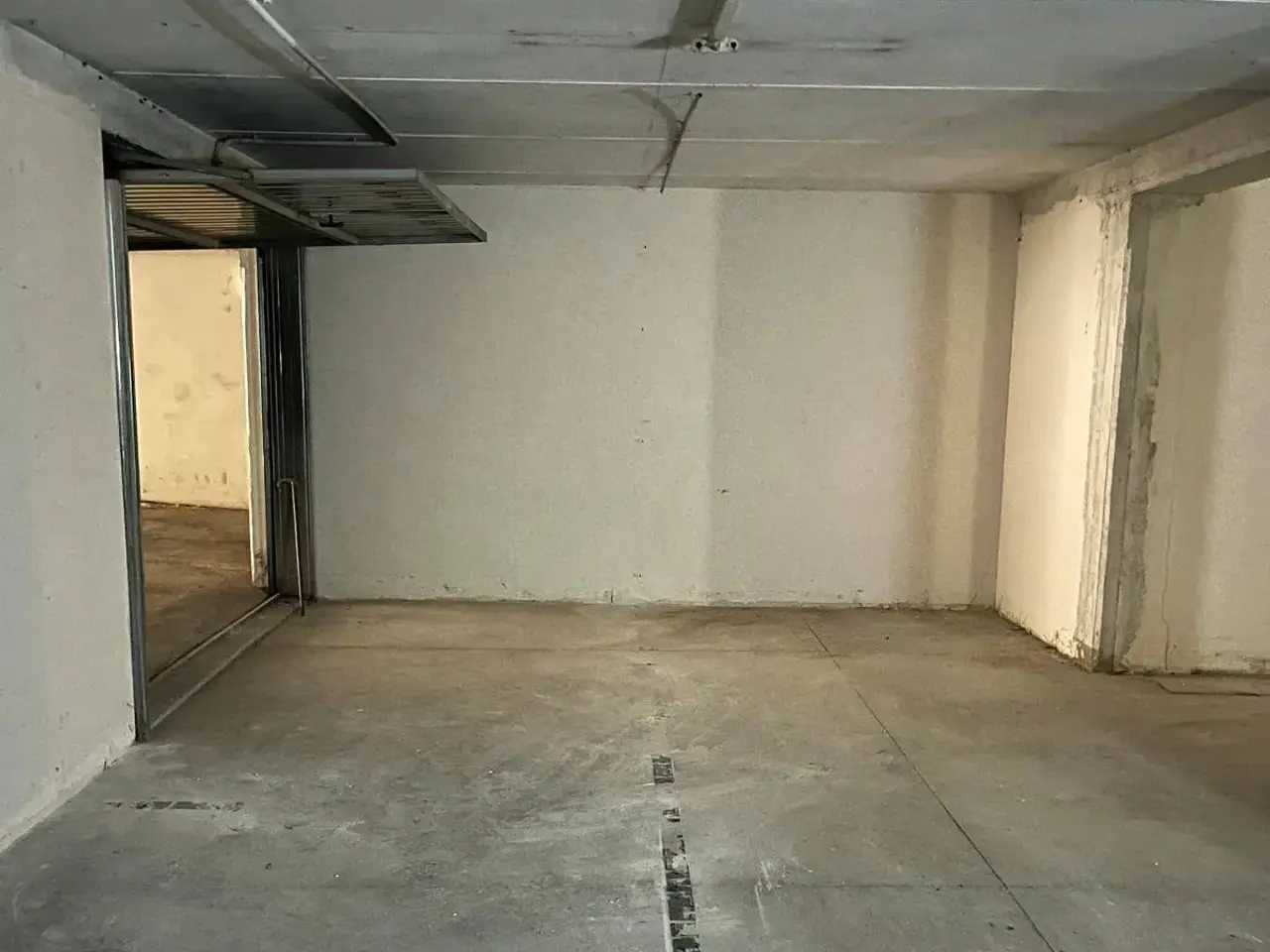 Magazzino in Via Metauro 1, Spoltore, Spoltore, {3} - Foto 2