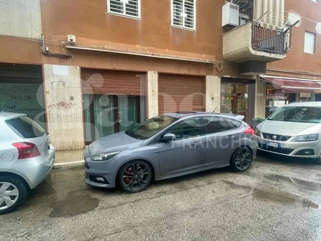 Negozio in Via Ferdinando Chieffi , Barletta, {3} - Foto 1