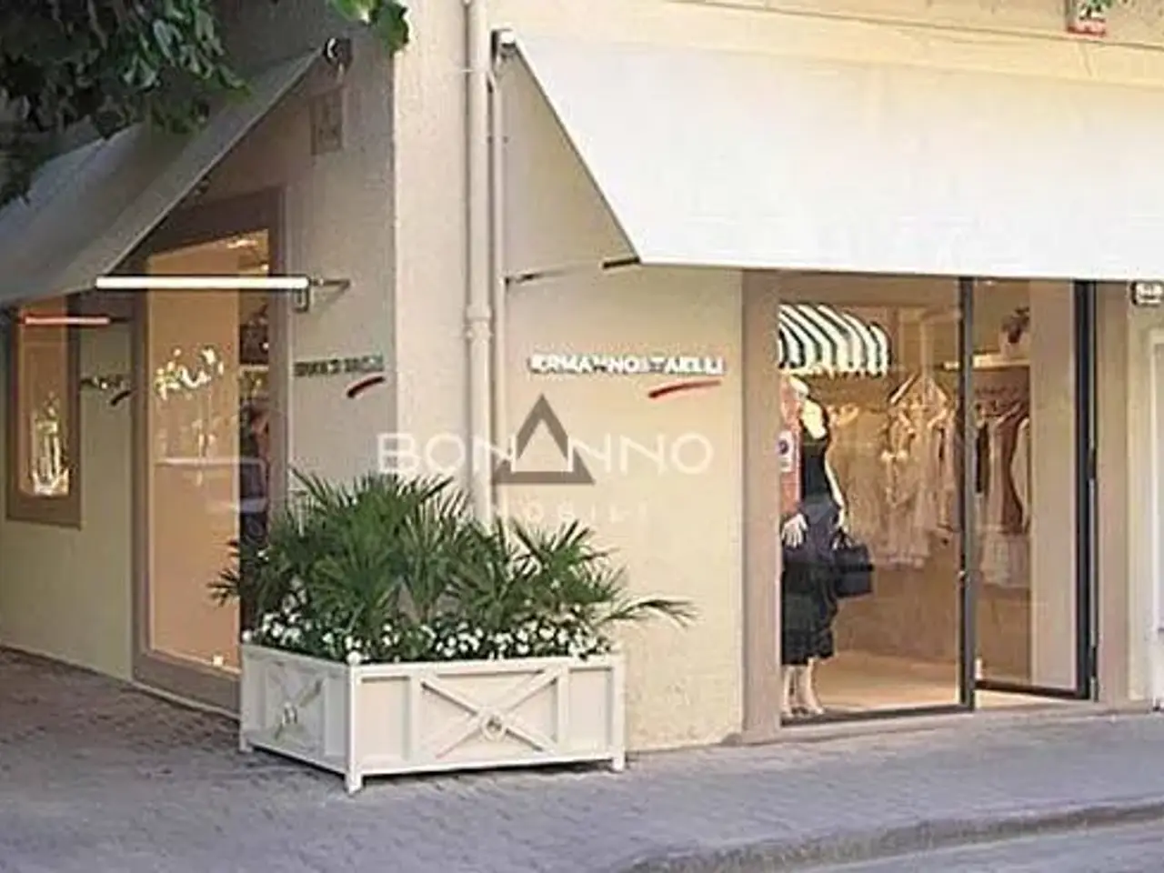 Negozio in Via XX Settembre, Treviso, {3} - Foto 1