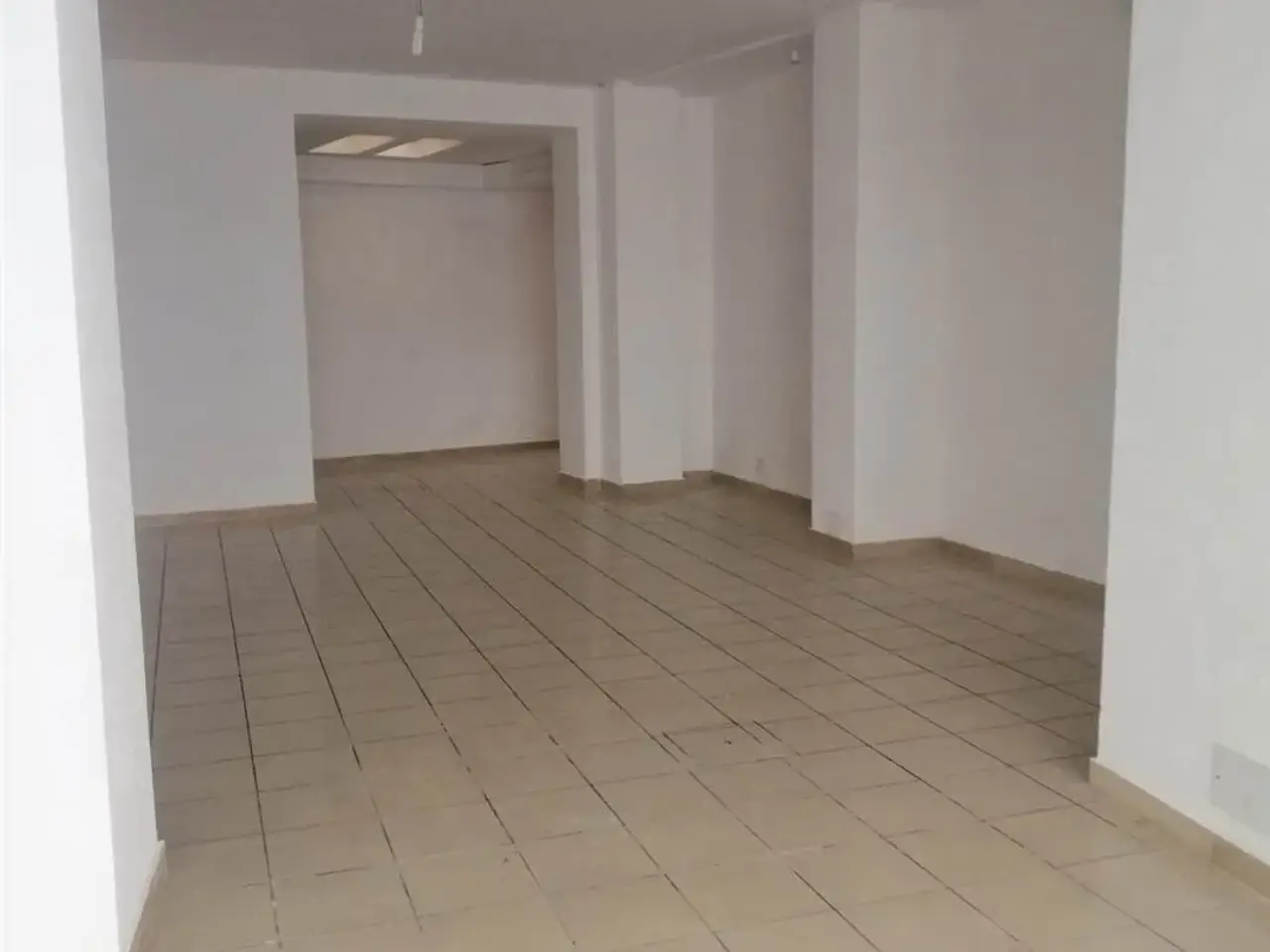 Negozio in , Terni, {3} - Foto 2