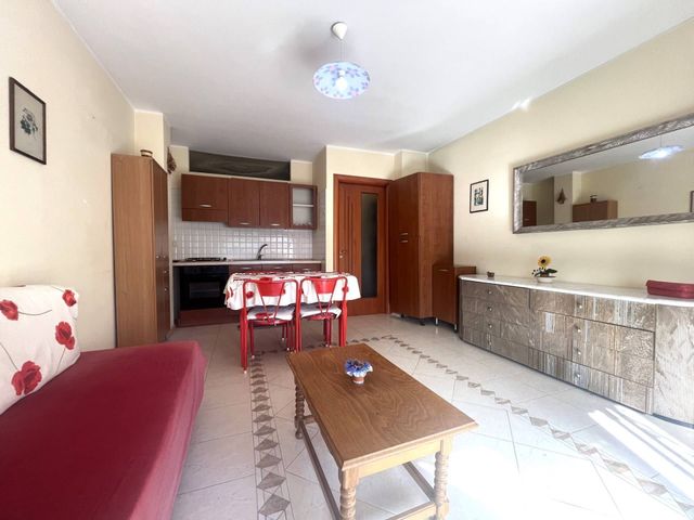 2-room flat in Via Livorno, Catanzaro - Photo 1