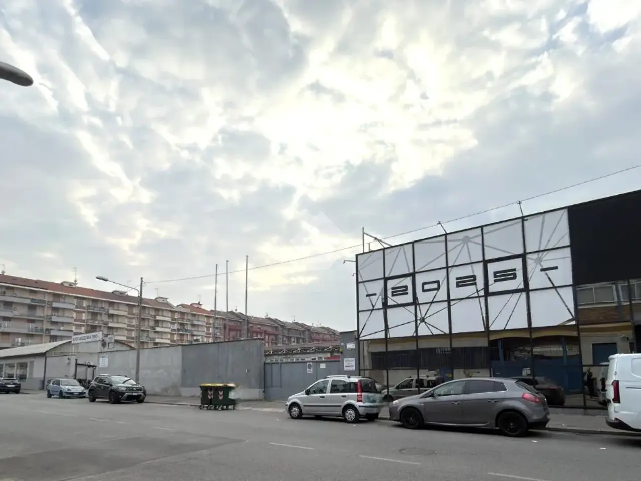 Capannone in Via Lulli 25, Torino, {3} - Foto 2