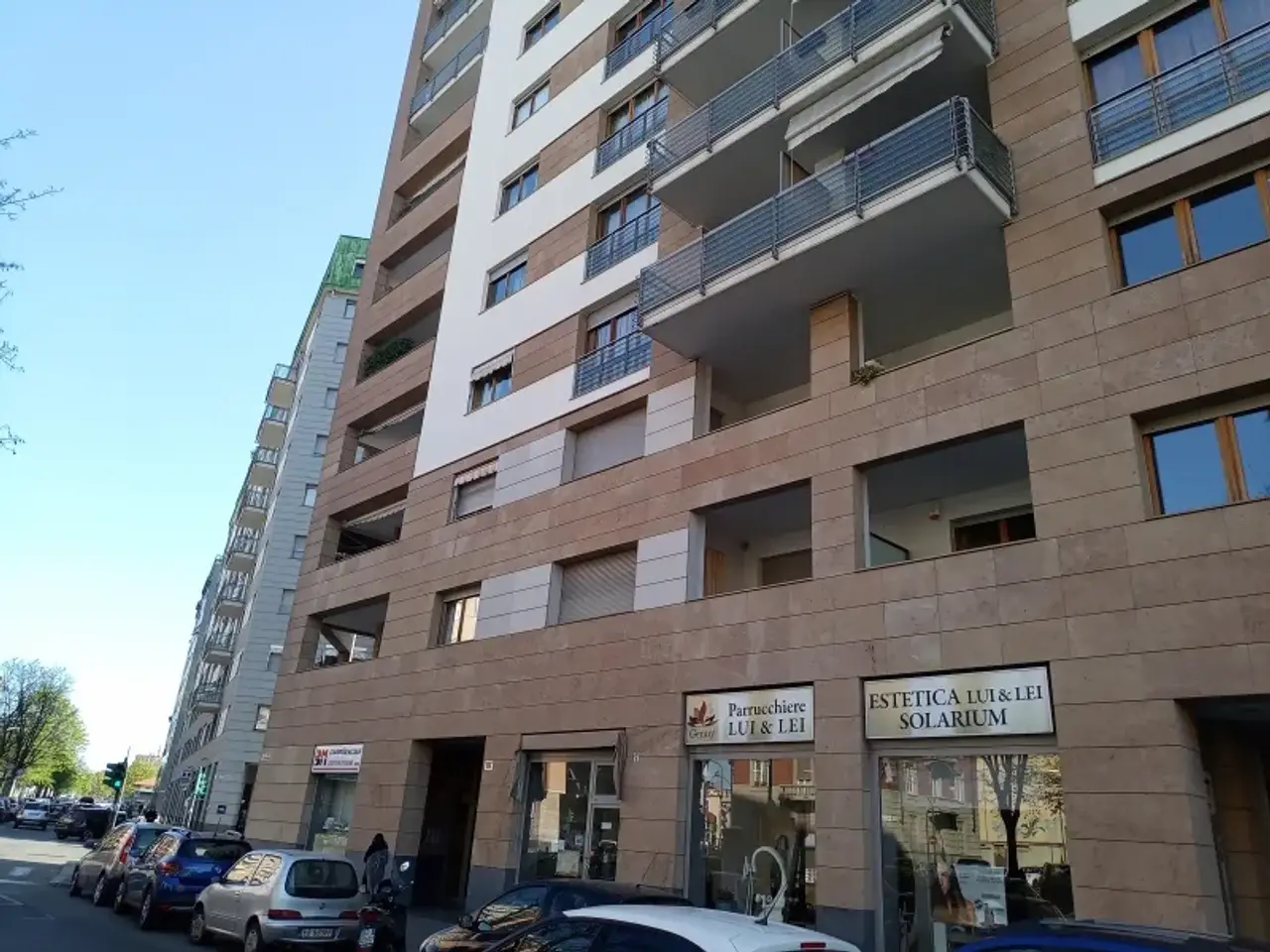 Esercizio commerciale in , Torino, {3} - Foto 2