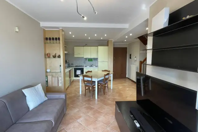 3-room flat in Via Padre David Maria Turoldo, Coccaglio - Photo 1