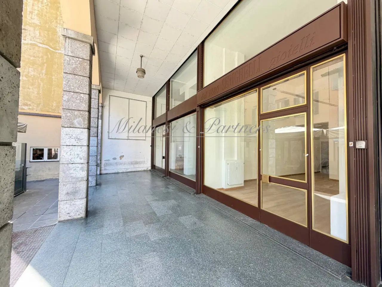 Negozio in Via Sant'Orsola 23, Bergamo, {3} - Foto 1
