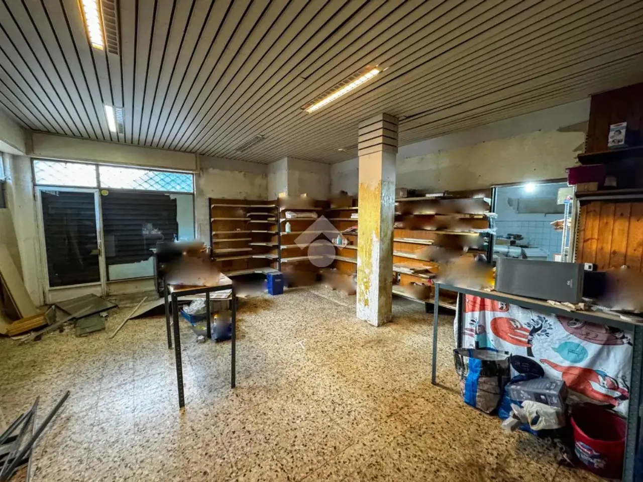 Negozio in Via Tommaso Edison 16, Osnago, {3} - Foto 2