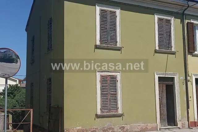 Terraced house in Via Pompilio Fastiggi, Pesaro - Photo 1