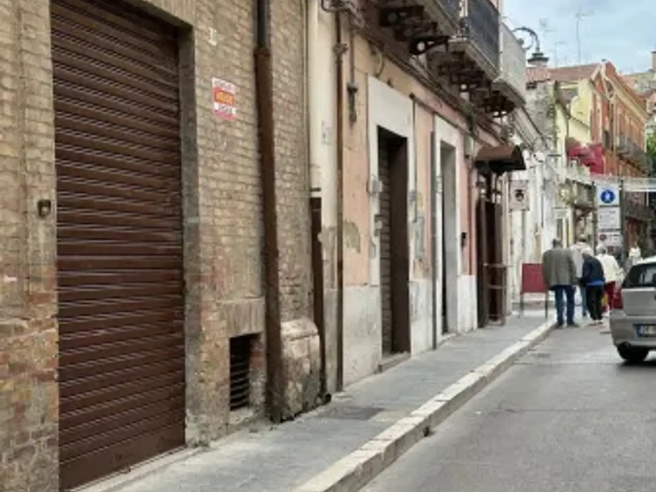 Negozio in Via Saverio Altamura 40, Foggia, {3} - Foto 2