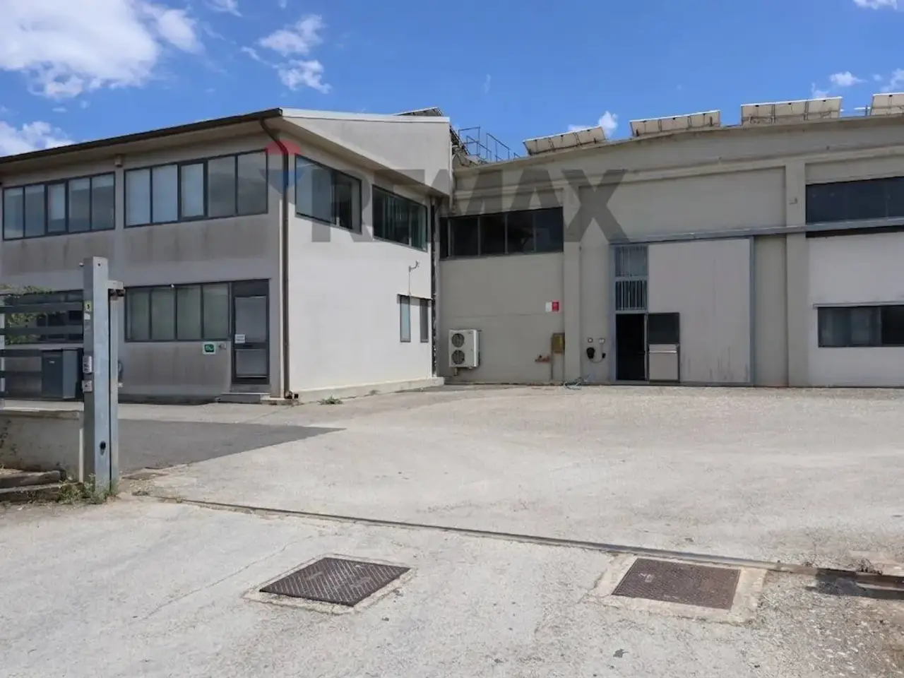 Capannone in Zona Industriale 3 Fase Viale 15 6, Ragusa, {3} - Foto 2