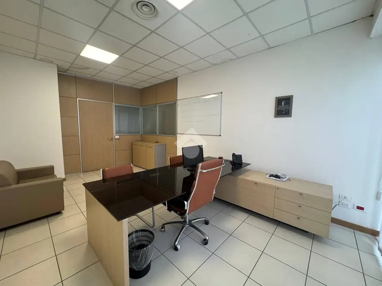 Ufficio in Via Nobel 226, Aversa, {3} - Foto 1